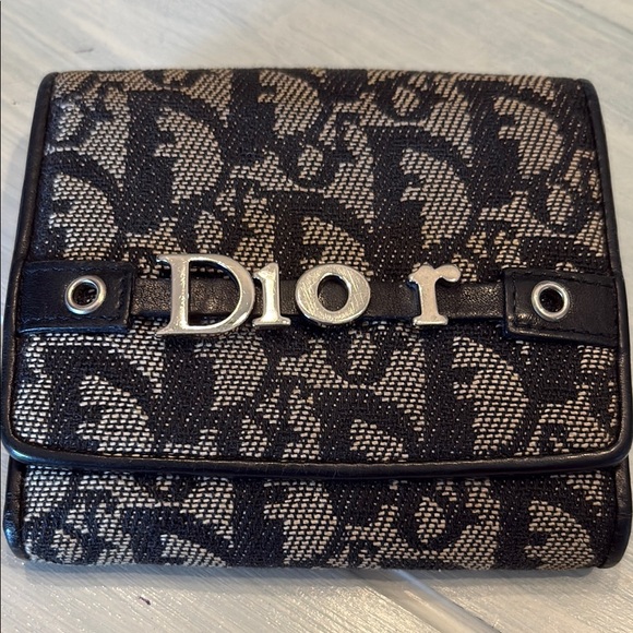 Dior Black Wallet with Iconic Design - Picture 1 of 9
